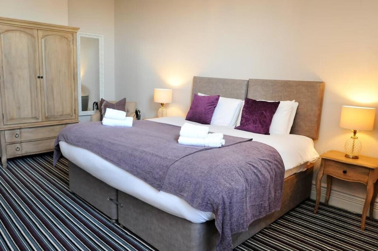 The Royal Hotel Crewe, A Brilliant Collection, Powered By Oyo Exterior foto