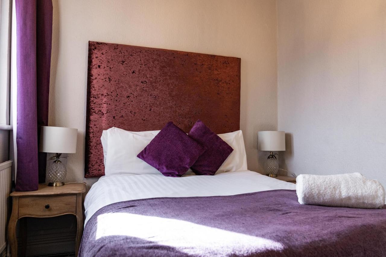 The Royal Hotel Crewe, A Brilliant Collection, Powered By Oyo Exterior foto