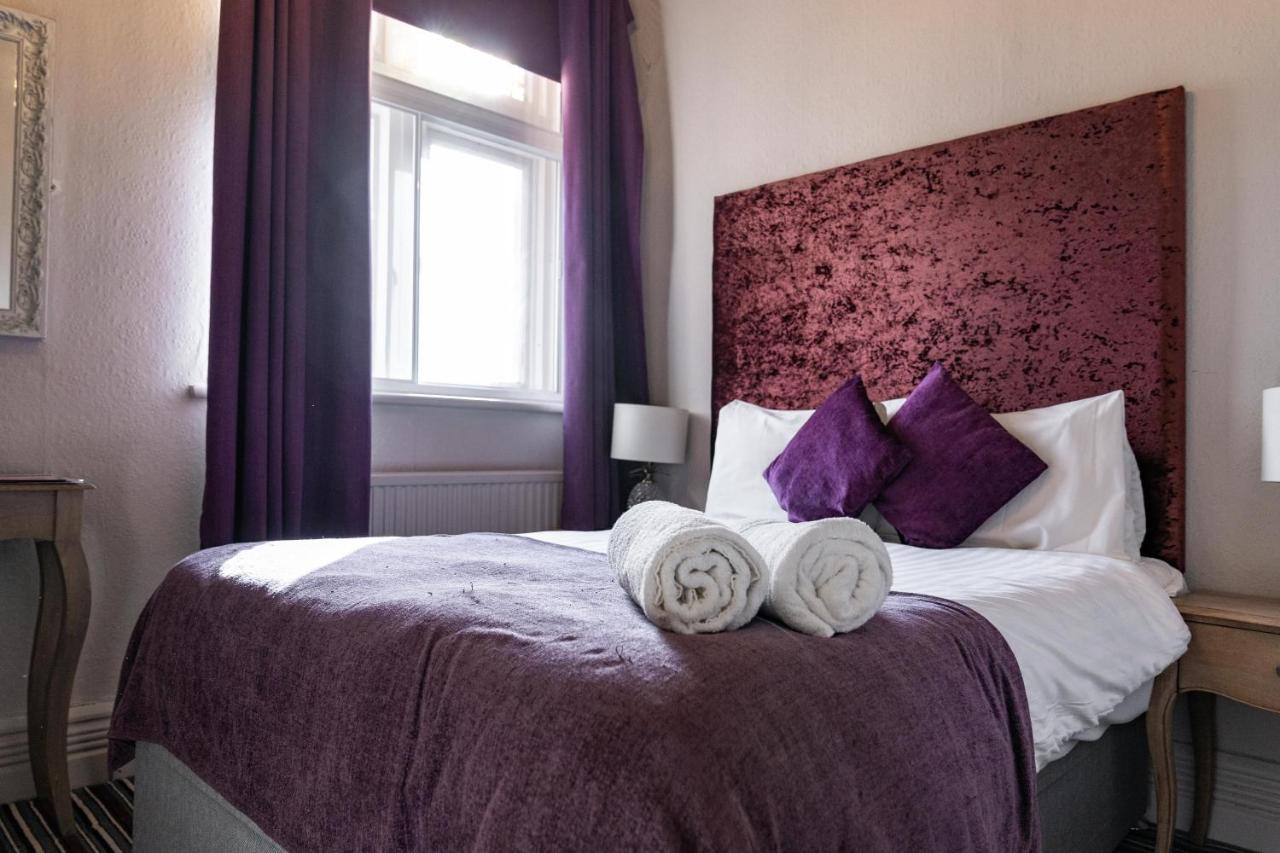 The Royal Hotel Crewe, A Brilliant Collection, Powered By Oyo Exterior foto