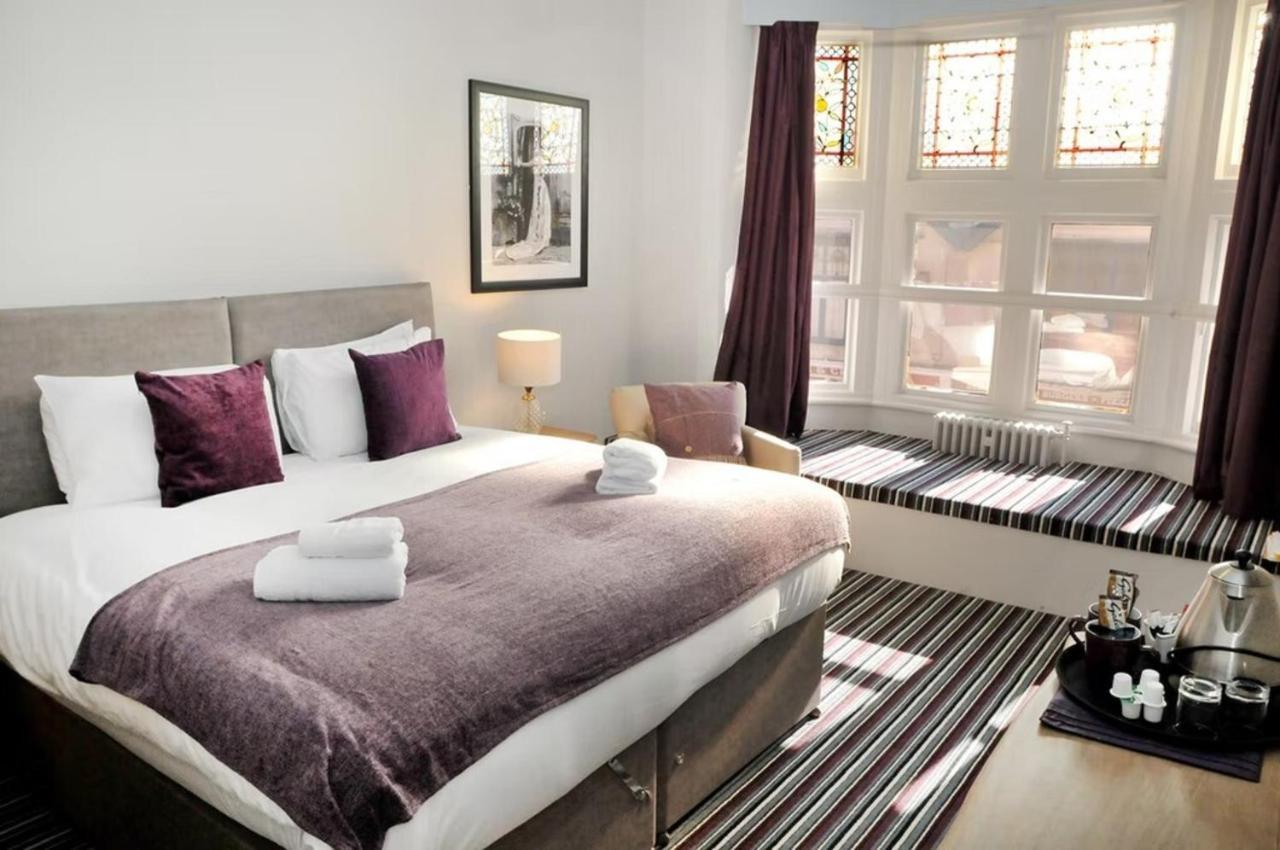 The Royal Hotel Crewe, A Brilliant Collection, Powered By Oyo Exterior foto